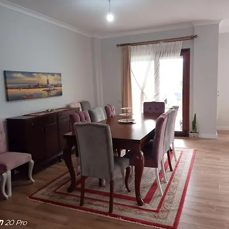 Mimoza Park House *